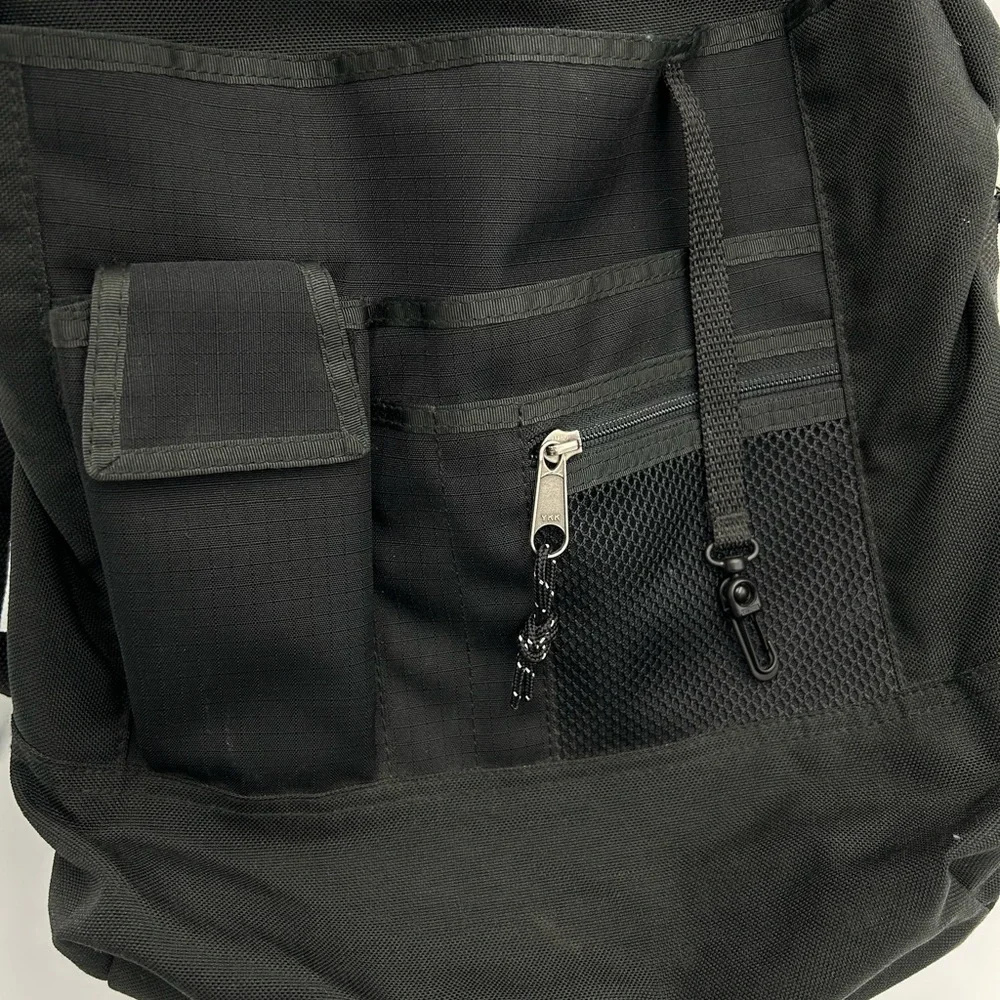 Vtg LL Bean Laptop Travel‎ Bag 12 x 15 Inch Canvas Zip Crossbody Strap Black